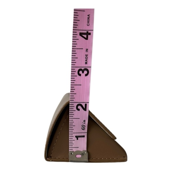 Burberry Leather Glasses Case With Cleaning Cloth - Picture 8 of 8